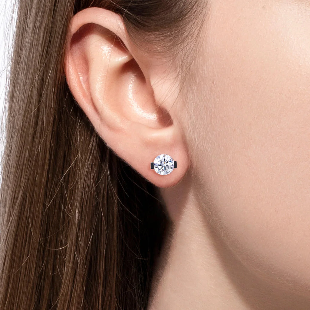 Round Moissanite Stud Earrings